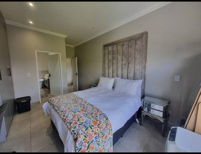2 BEDROOM PROPERTY TO RENT IN BROOKLYN